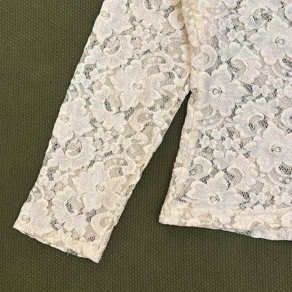 White Lace Mock Neck Button Up Blouse - Picture 13 of 15